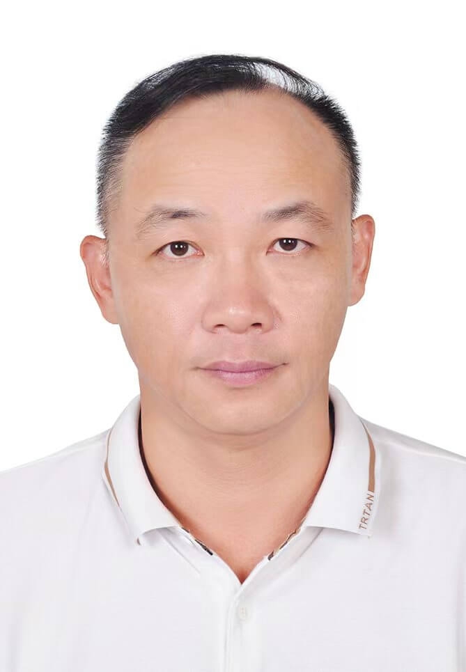 王华君